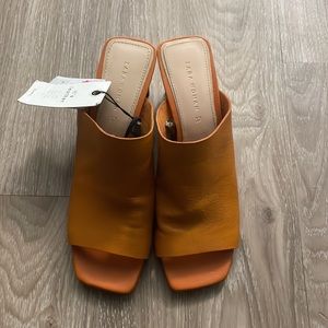 Zara leather sandals - size 37